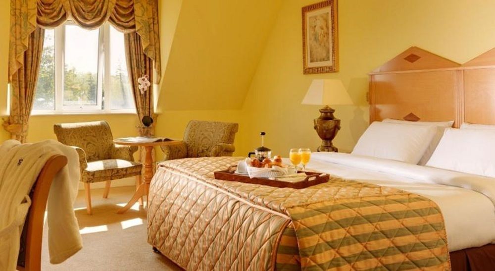 קאסלבר Breaffy Woods Hotel מראה חיצוני תמונה