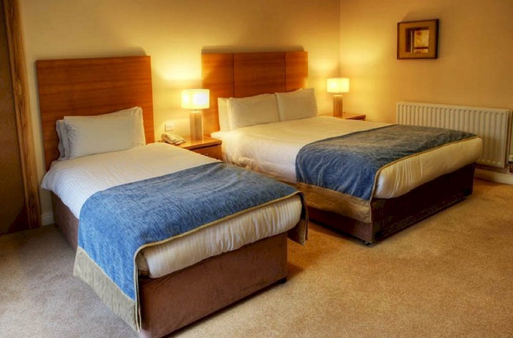 קאסלבר Breaffy Woods Hotel מראה חיצוני תמונה